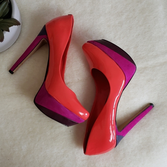Jessica Simpson Shoes - EUC JESSICA SIMPSON Platform Color Block Shoes